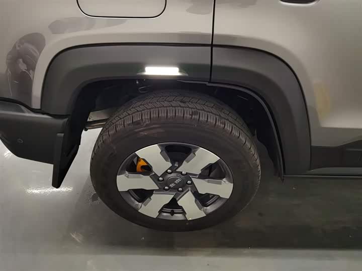 Фото 26 - BAIC Beijing BJ40 Hybrid