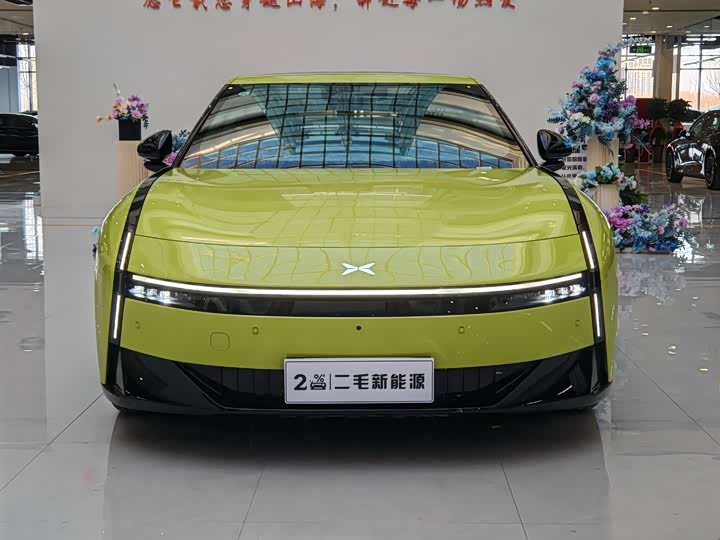 Фото 2 - XPeng P7