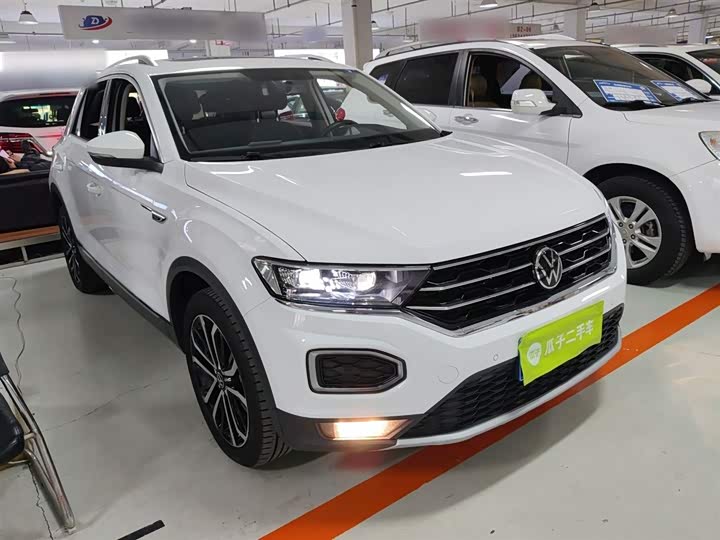 Фото 4 - Volkswagen T-Roc
