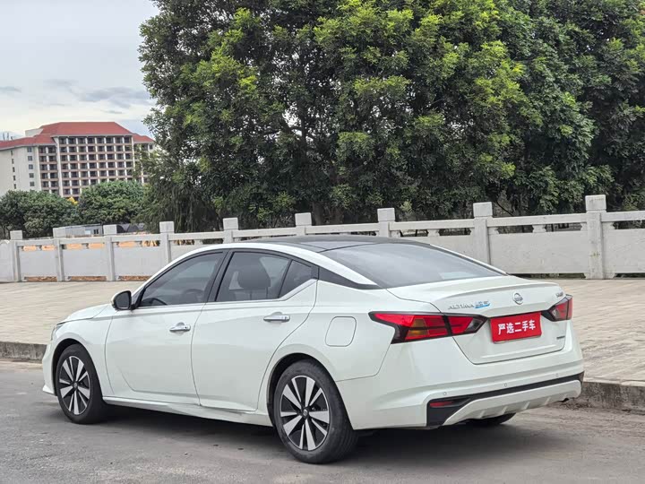 Фото 6 - Nissan Teana