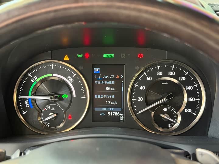 Фото 11 - Lexus LM