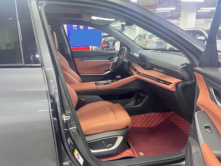 Фото 9 - Changan CS75 Plus