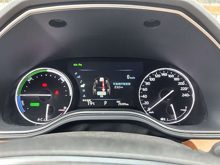 Фото 15 - Toyota Avalon