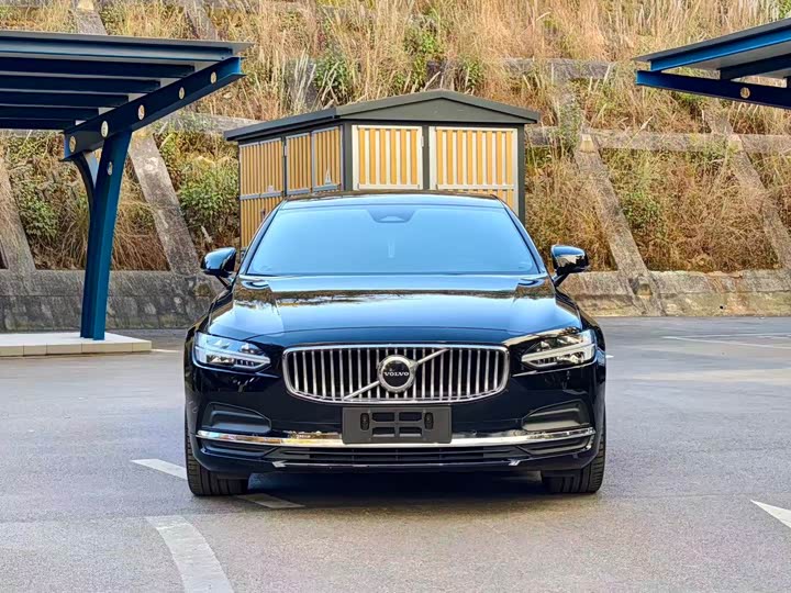 Фото 6 - Volvo S90