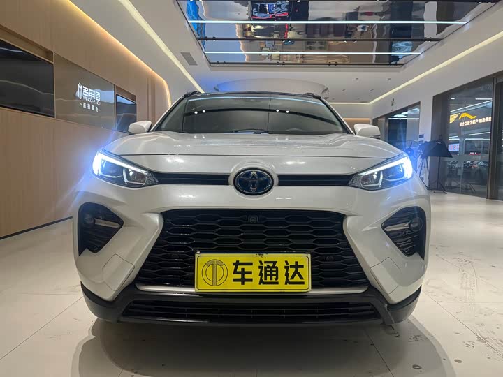 Фото 1 - Toyota Wildlander