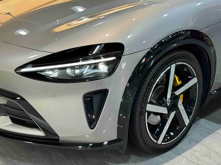 Фото 7 - Xiaomi YU7