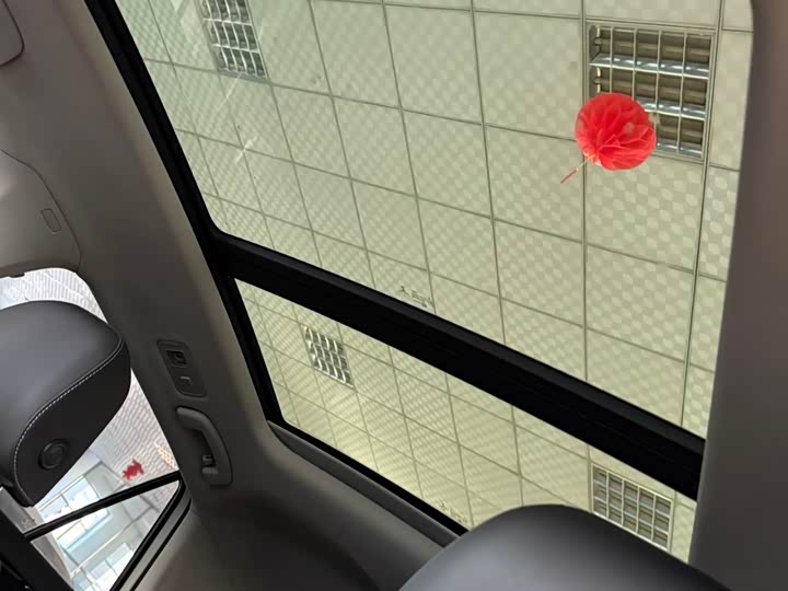 Фото 11 - Volkswagen T-Roc