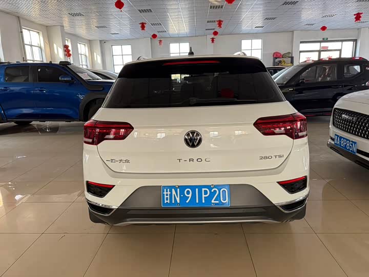 Фото 9 - Volkswagen T-Roc