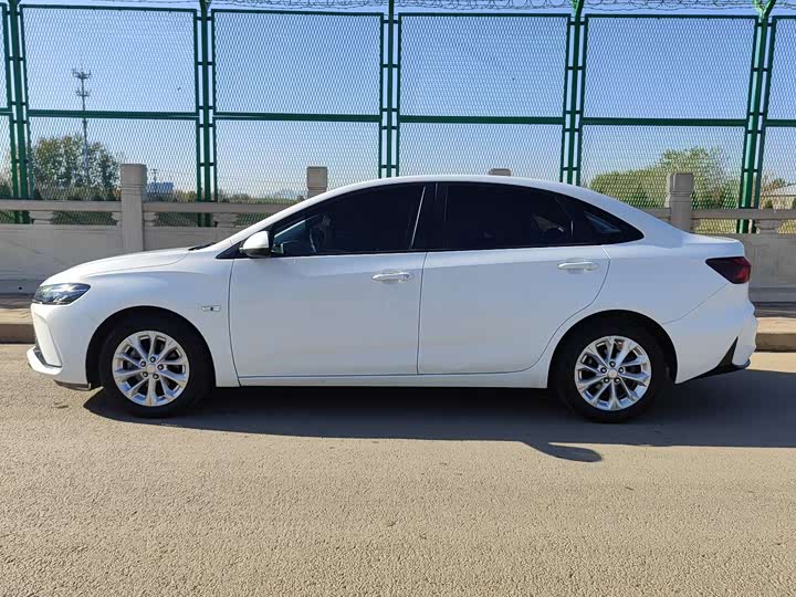 Фото 13 - Chevrolet Monza