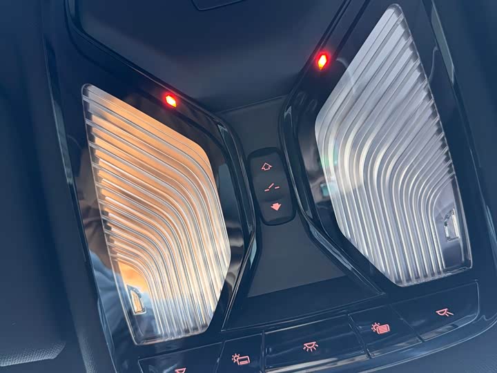 Фото 21 - BMW 5 Series