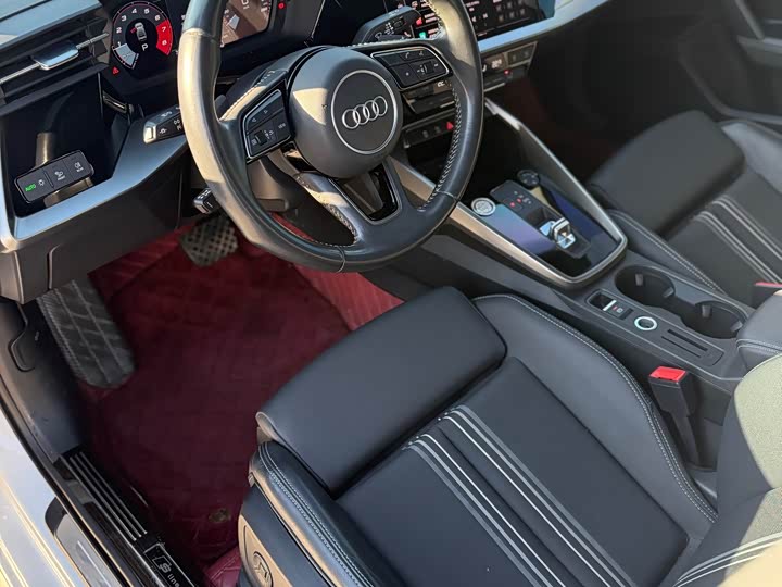 Фото 18 - Audi A3