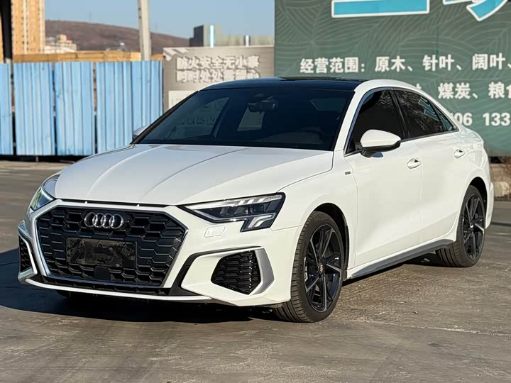 Фото 2 - Audi A3