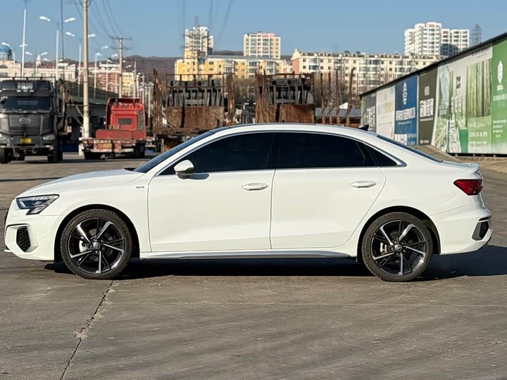 Фото 3 - Audi A3