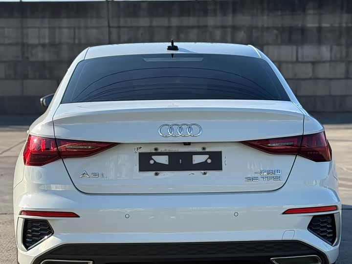 Фото 35 - Audi A3