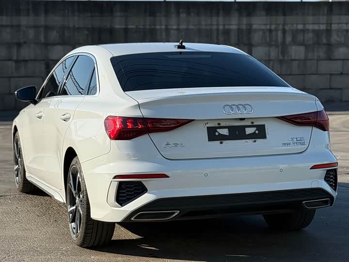 Фото 5 - Audi A3