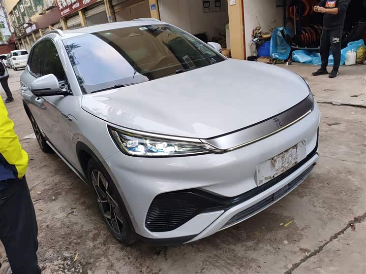 Фото 4 - BYD Yuan Plus