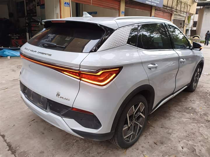 Фото 7 - BYD Yuan Plus