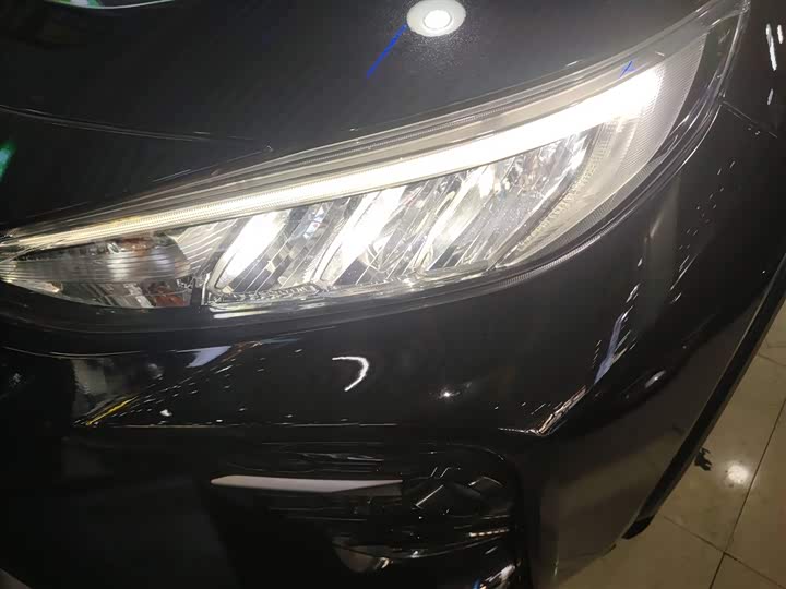 Фото 15 - Toyota Wildlander