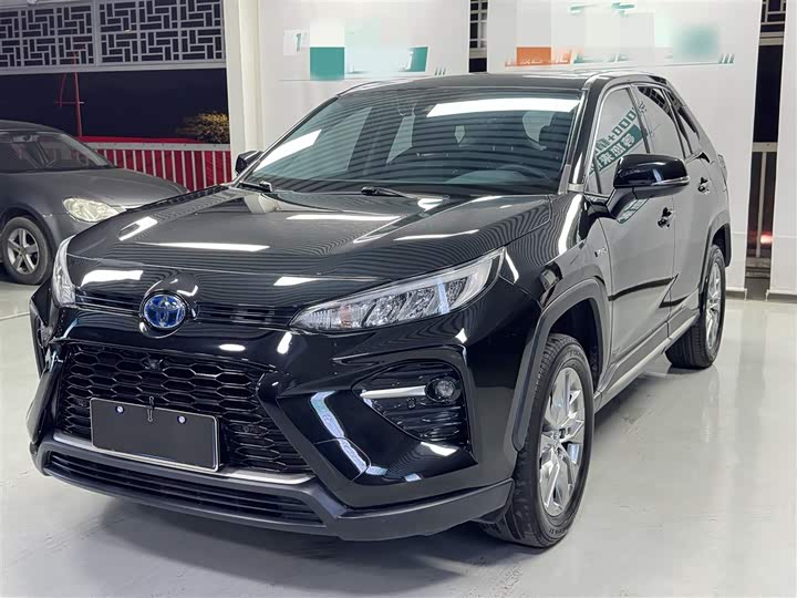 Фото 2 - Toyota Wildlander