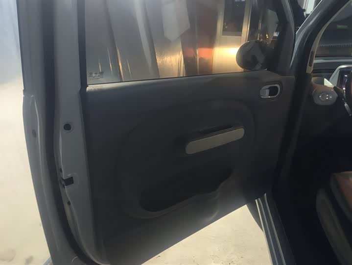 Фото 7 - Bestune Pony