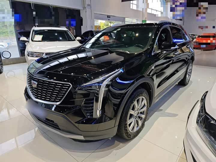 Фото 2 - Cadillac XT4