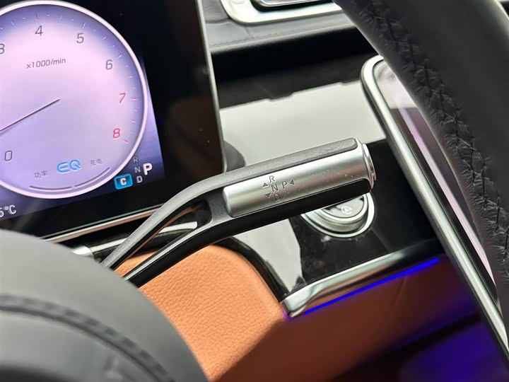 Фото 21 - Mercedes-Benz S-Class