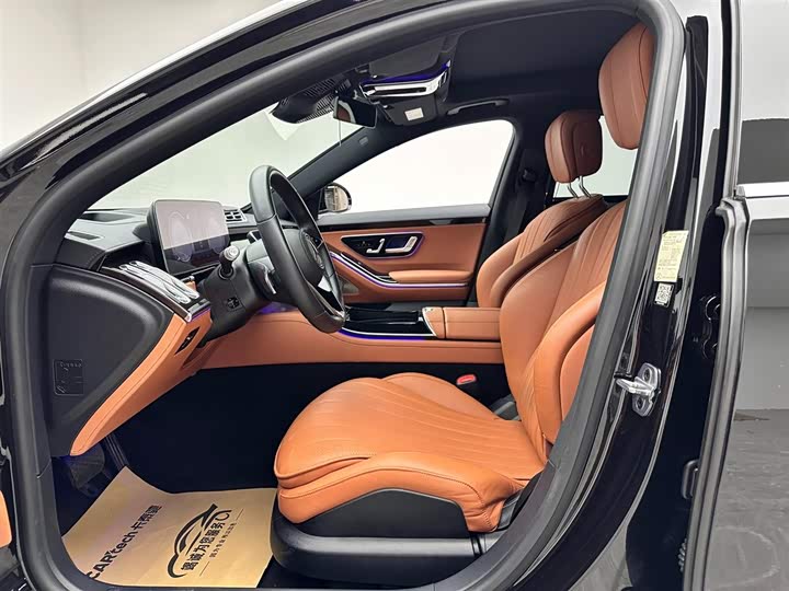 Фото 8 - Mercedes-Benz S-Class