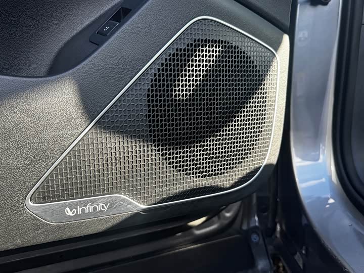 Фото 13 - BYD Song L DM-i Hybrid