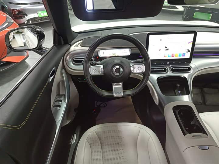 Фото 11 - Smart #1