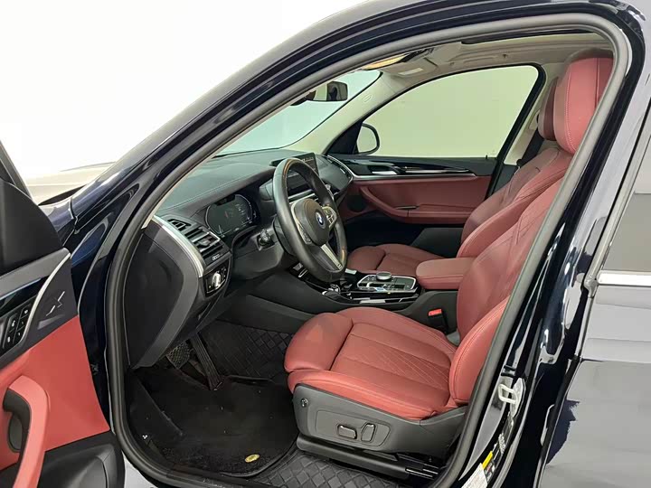 Фото 3 - BMW iX3