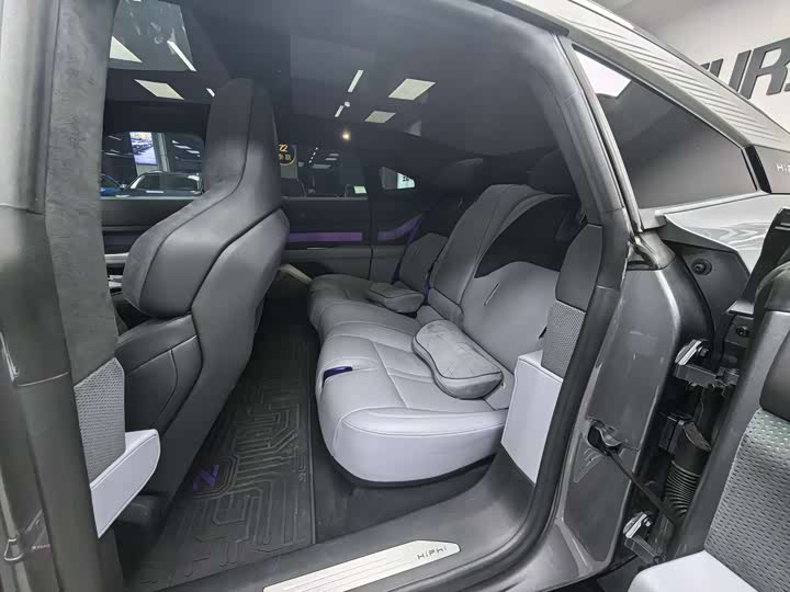 Фото 5 - HiPhi Z