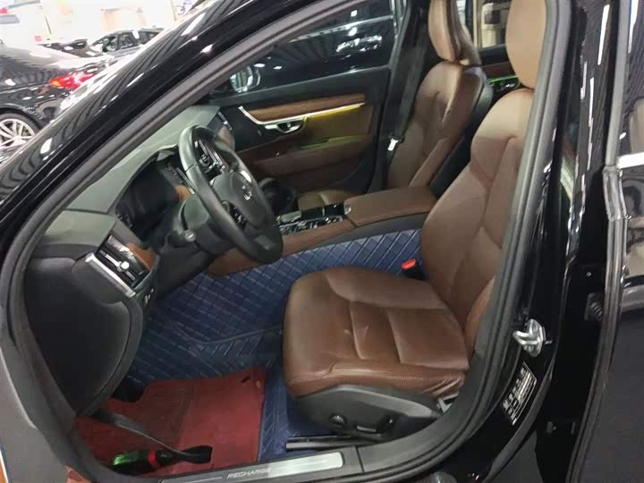 Фото 14 - Volvo S90 Hybrid