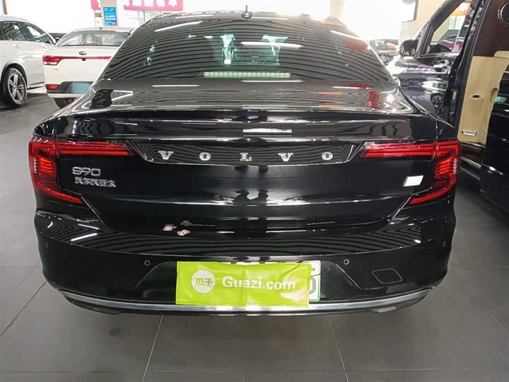 Фото 6 - Volvo S90 Hybrid