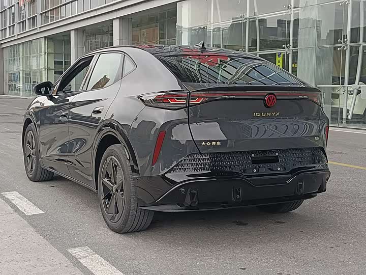 Фото 6 - Volkswagen ID.Unyx