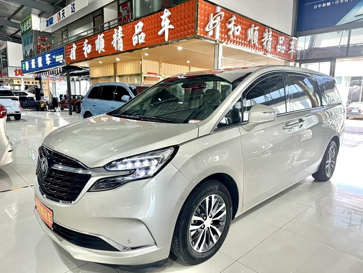 Фото 1 - Buick GL8 ES