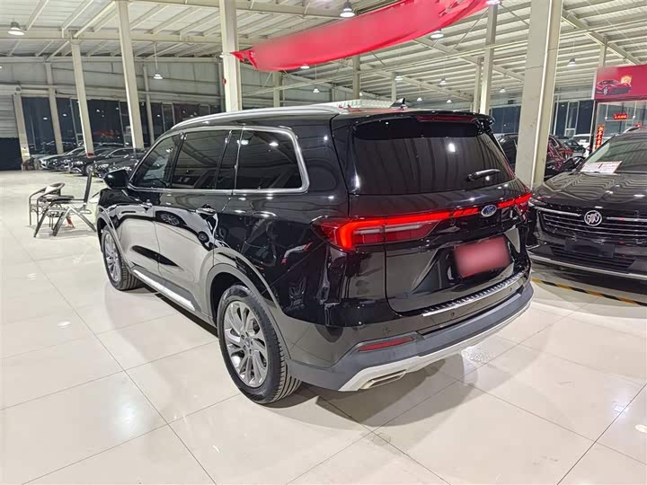 Фото 15 - Ford Equator