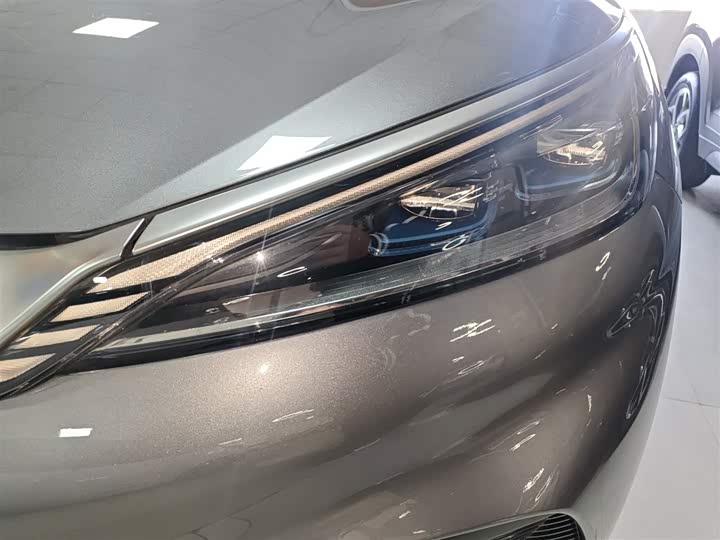 Фото 15 - BYD Yuan Plus