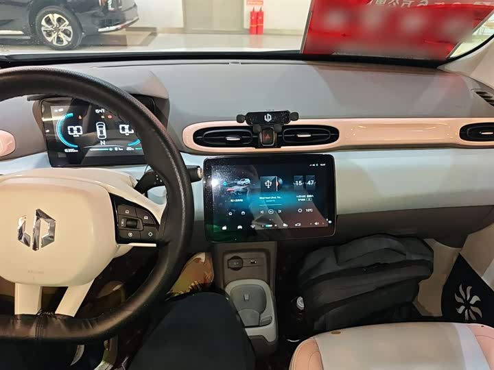 Фото 10 - Leapmotor T03