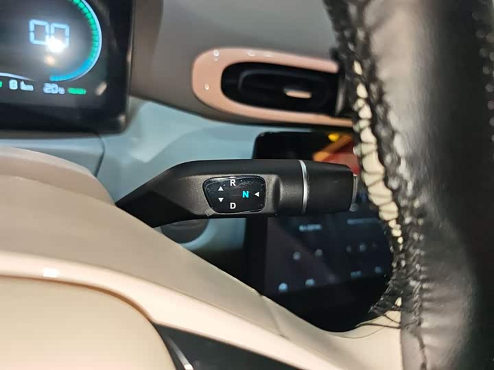 Фото 14 - Leapmotor T03