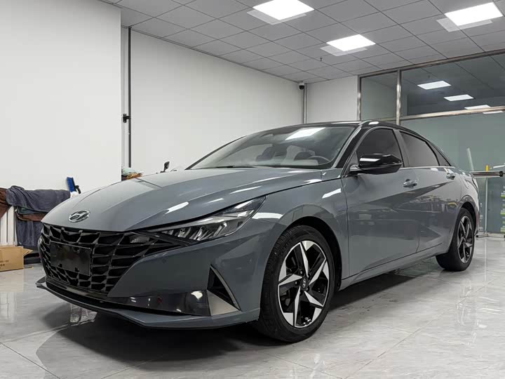 Фото 1 - Hyundai Elantra N line