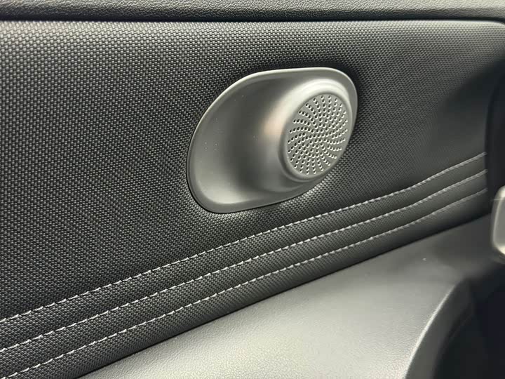 Фото 19 - Hyundai Elantra N line