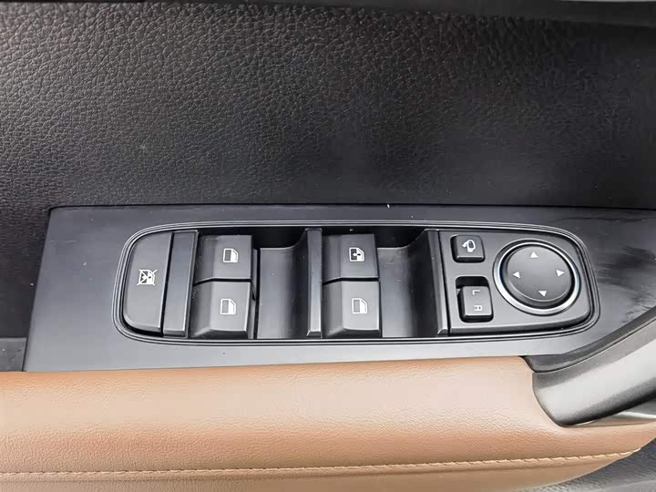 Фото 9 - Kia Sportage GT-line