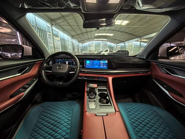 Фото 15 - Changan CS75 Plus