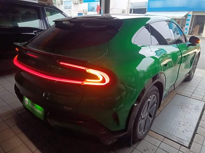 Фото 7 - Xiaomi YU7