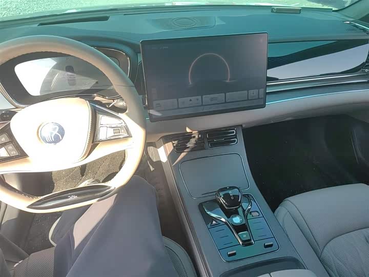 Фото 10 - BYD Han