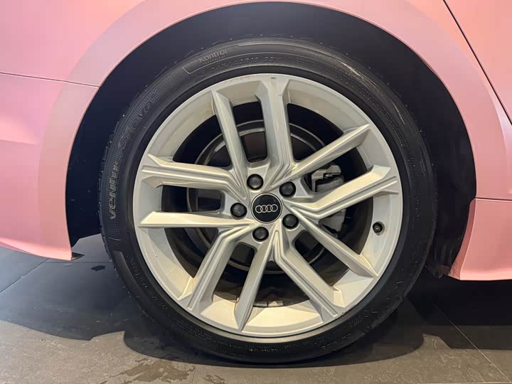 Фото 14 - Audi A5