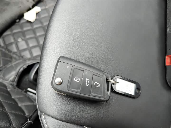 Фото 9 - Skoda Octavia Pro