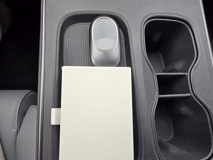 Фото 11 - Nio ET5