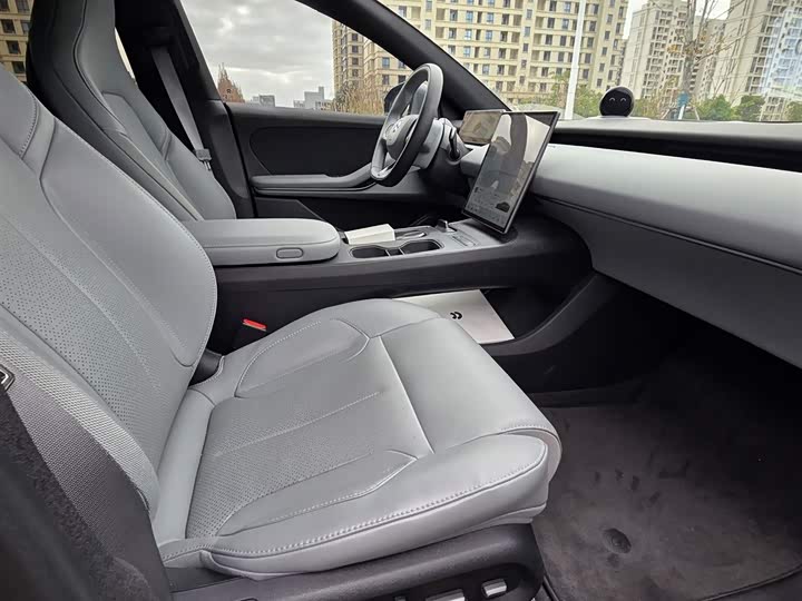 Фото 14 - Nio ET5