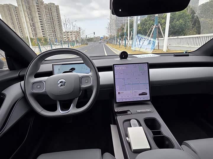 Фото 15 - Nio ET5